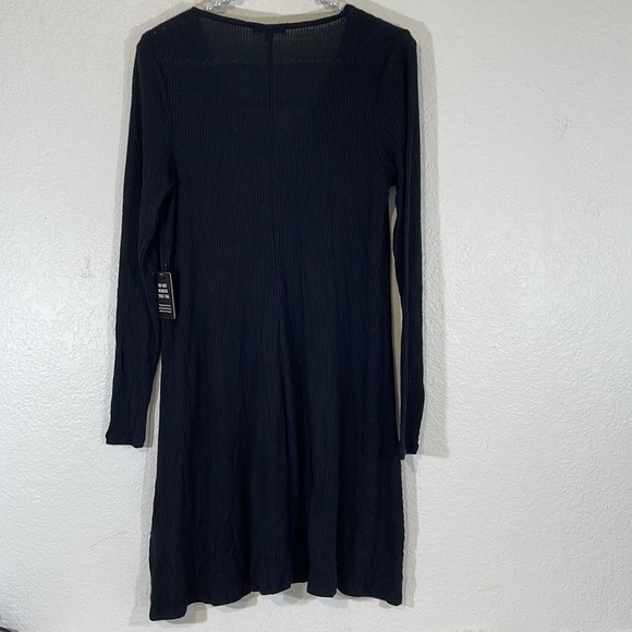 EXPRESS V-NECK LONG SLEEVE BLACK DRESS SIZE MEDIUM NEW - Picture 4 of 9